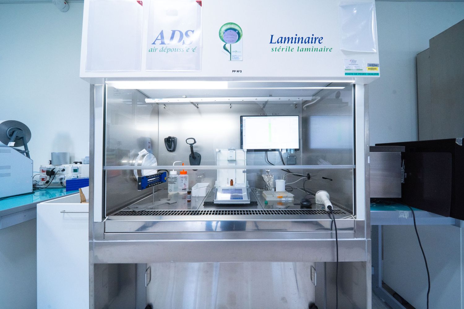 Mosaic-Integrated Weighing Station